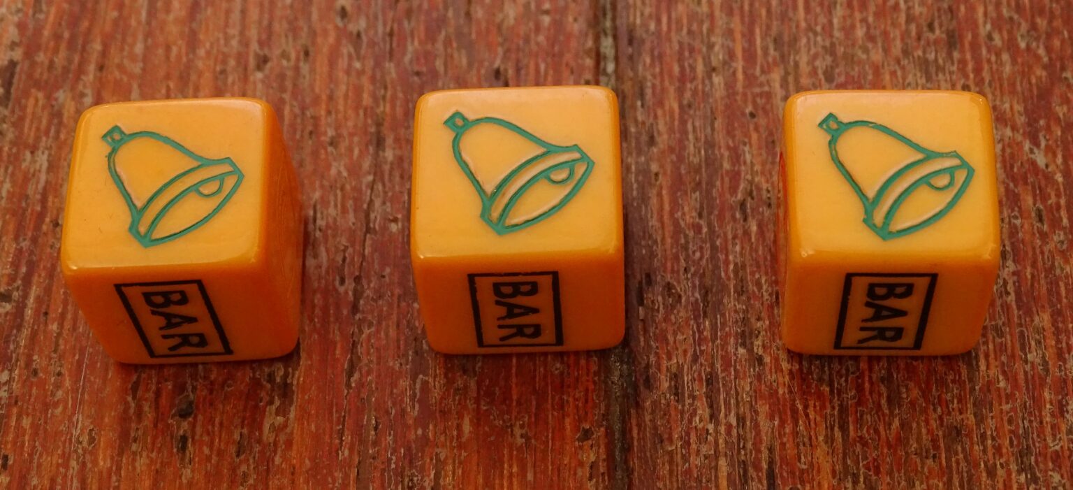 1950's One Arm Bandit Dice Game by Merit, England - tomsk3000