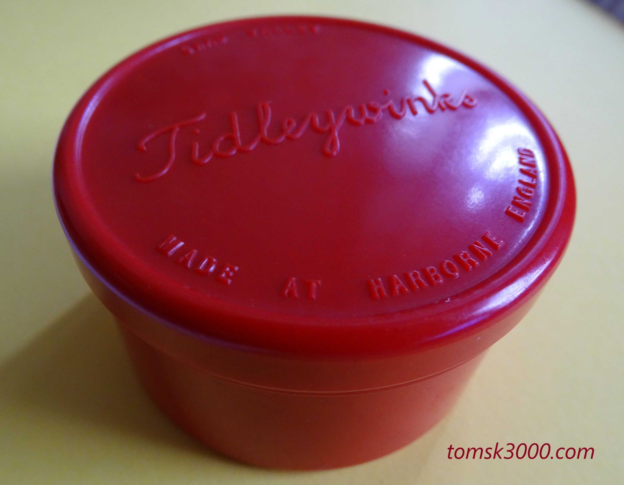 1930's Nest Design Tidleywinks (Red) by Chad Valley, England